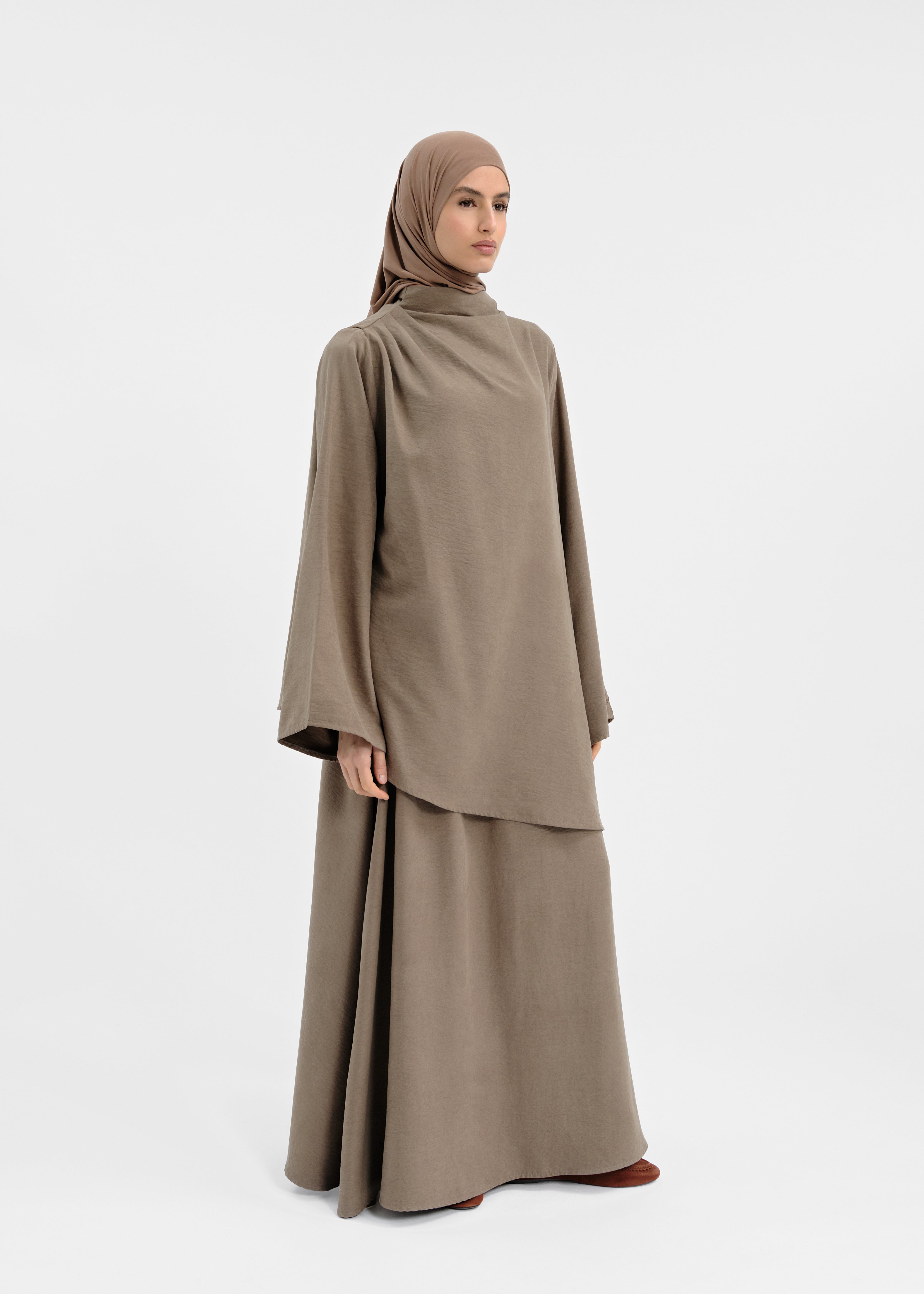 Ensemble Nefta taupe