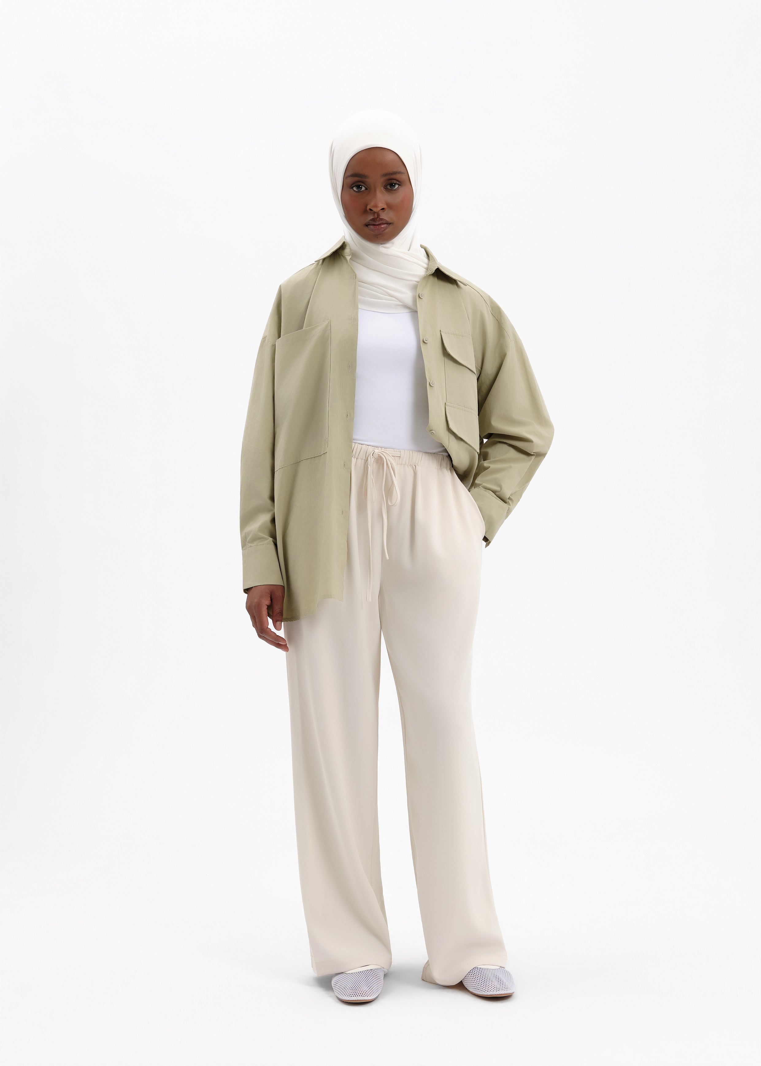 Essential pants beige