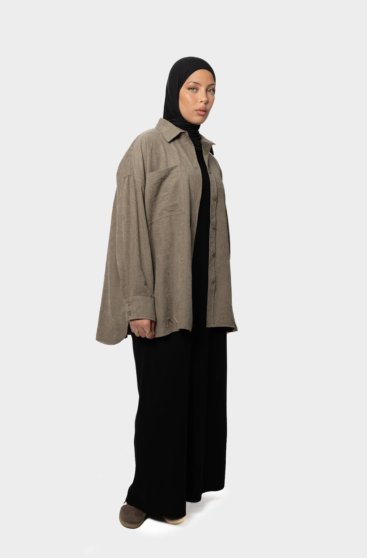 La chemise oversize taupe