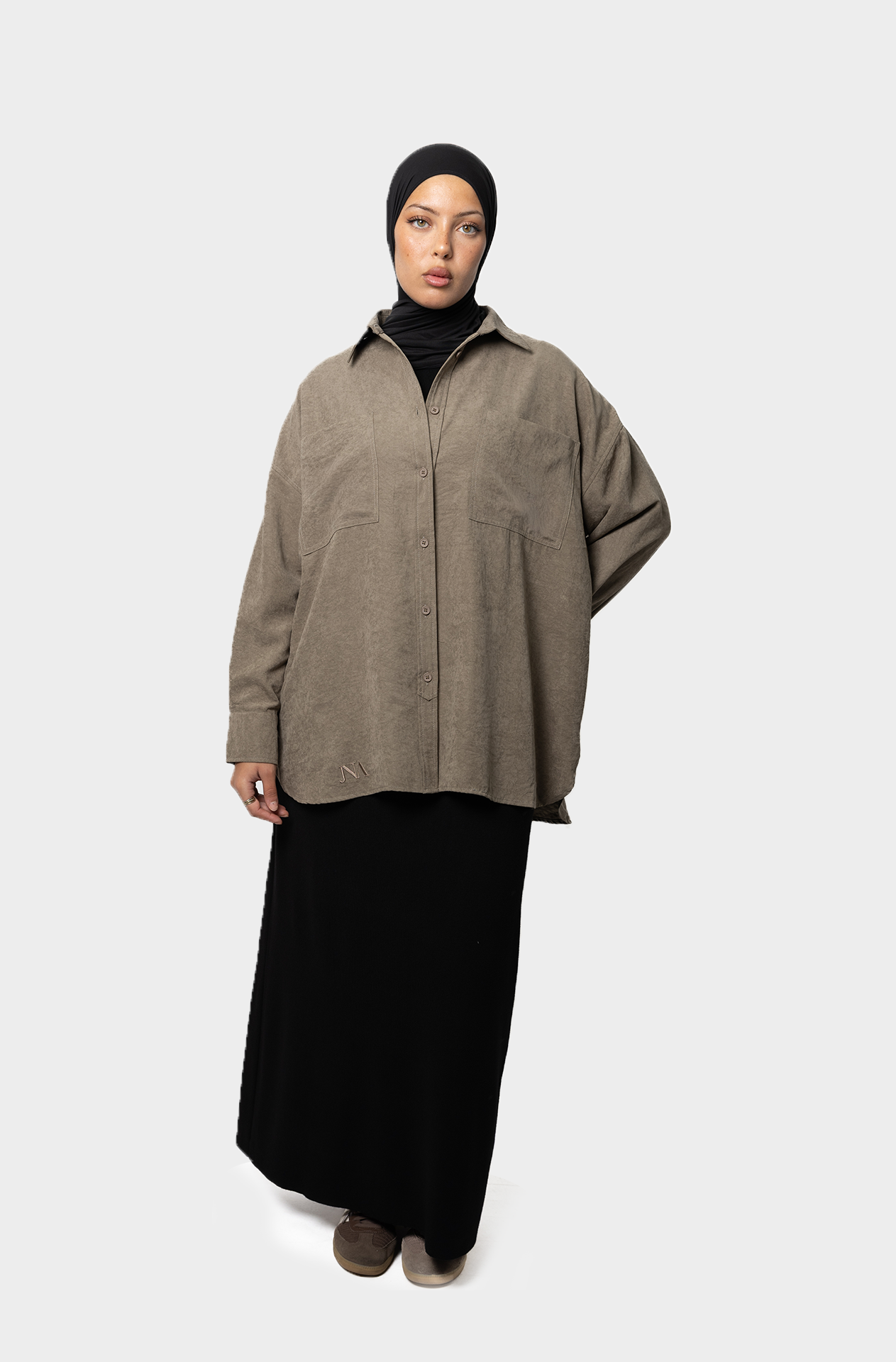 La chemise oversize taupe