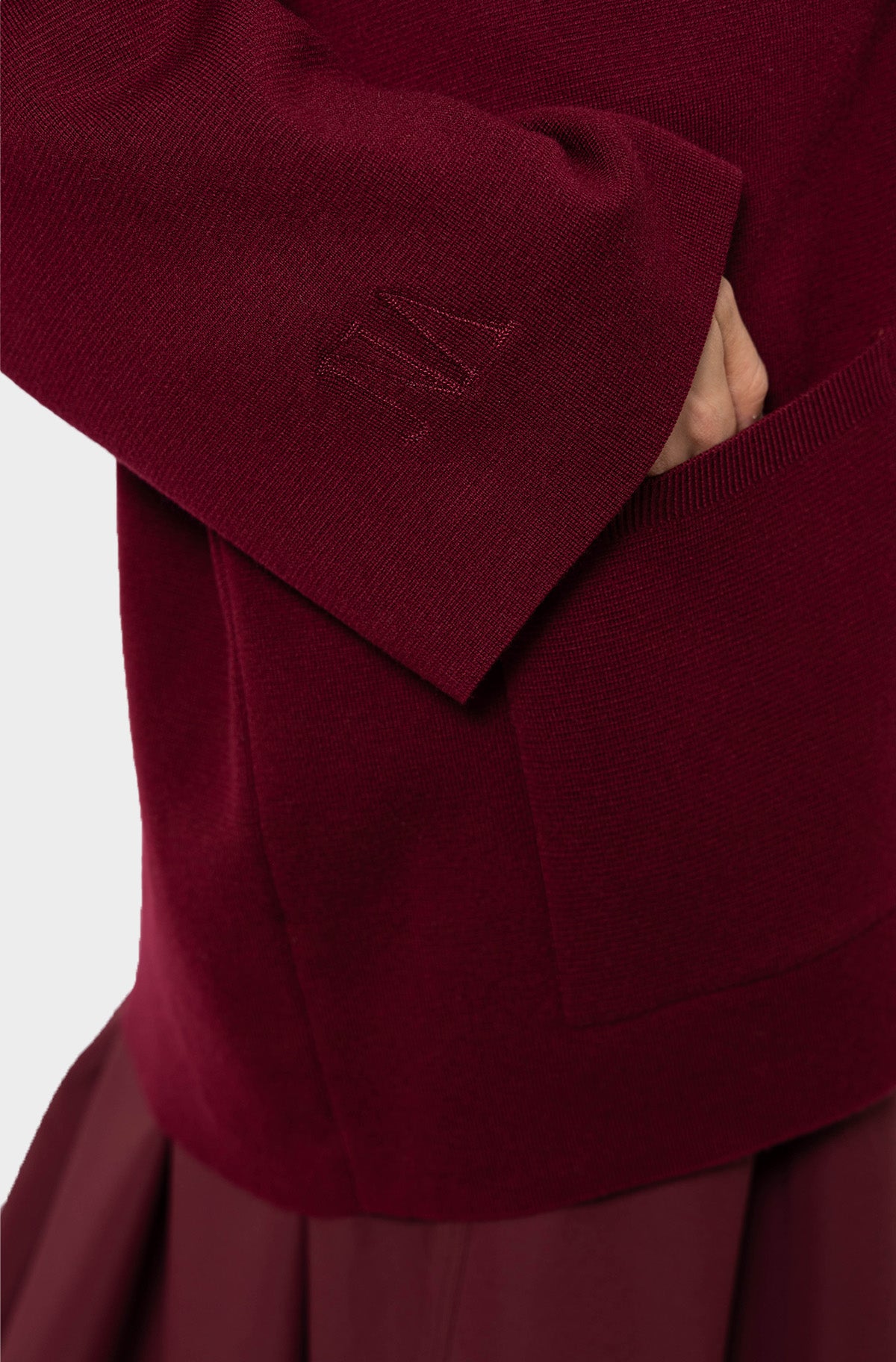 Burgundy short merino wool cardigan