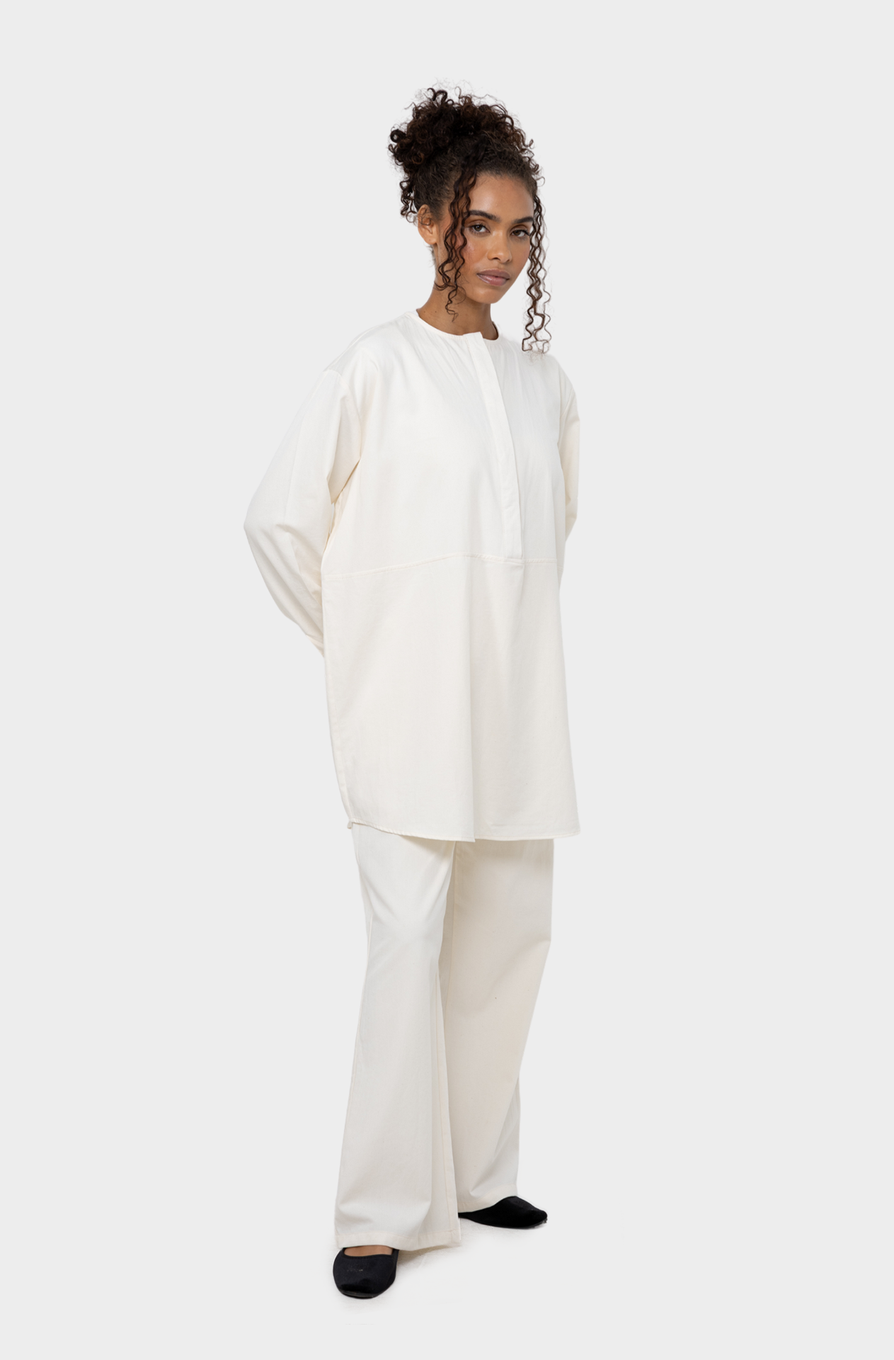 Ecru cotton set