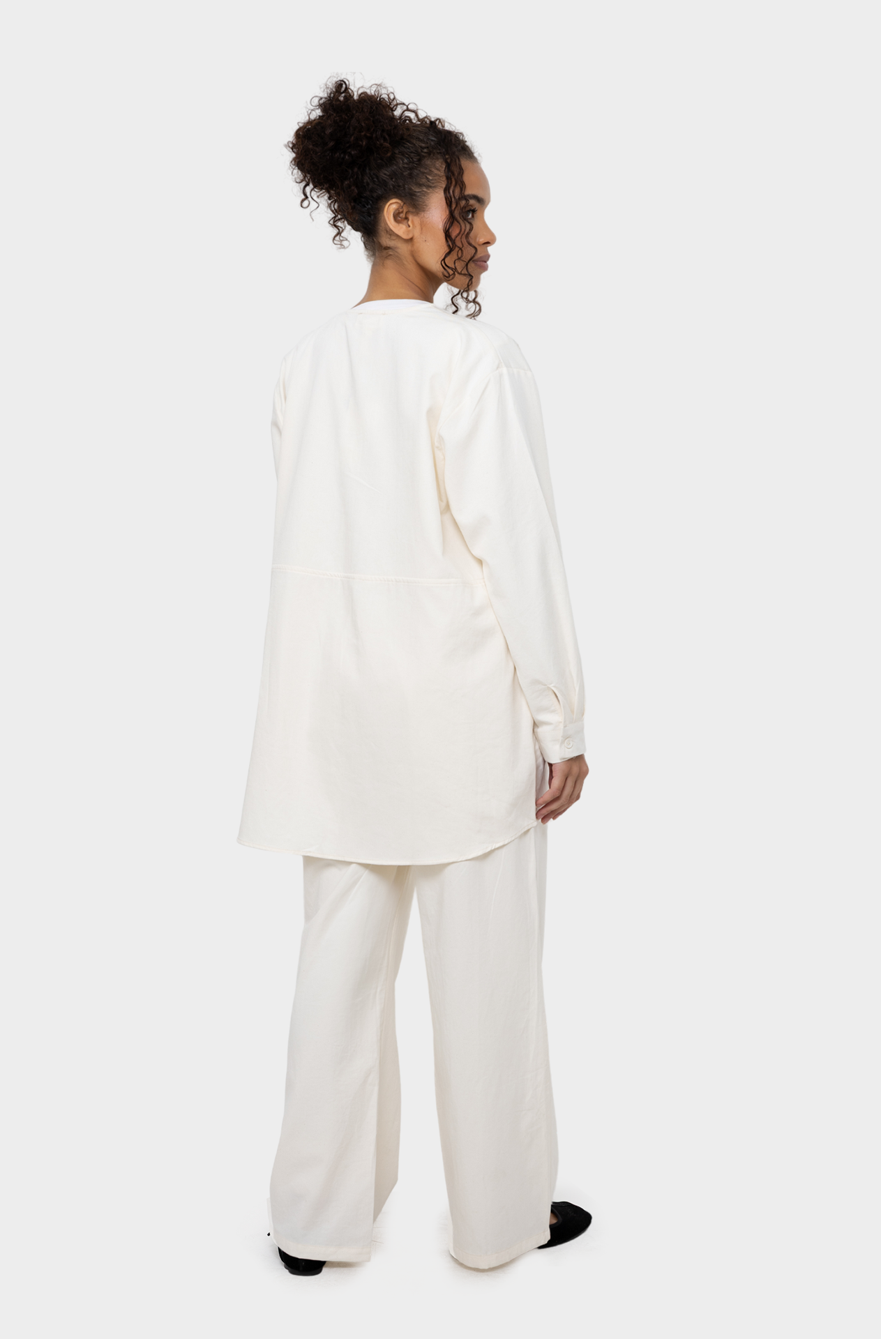 Ecru cotton set