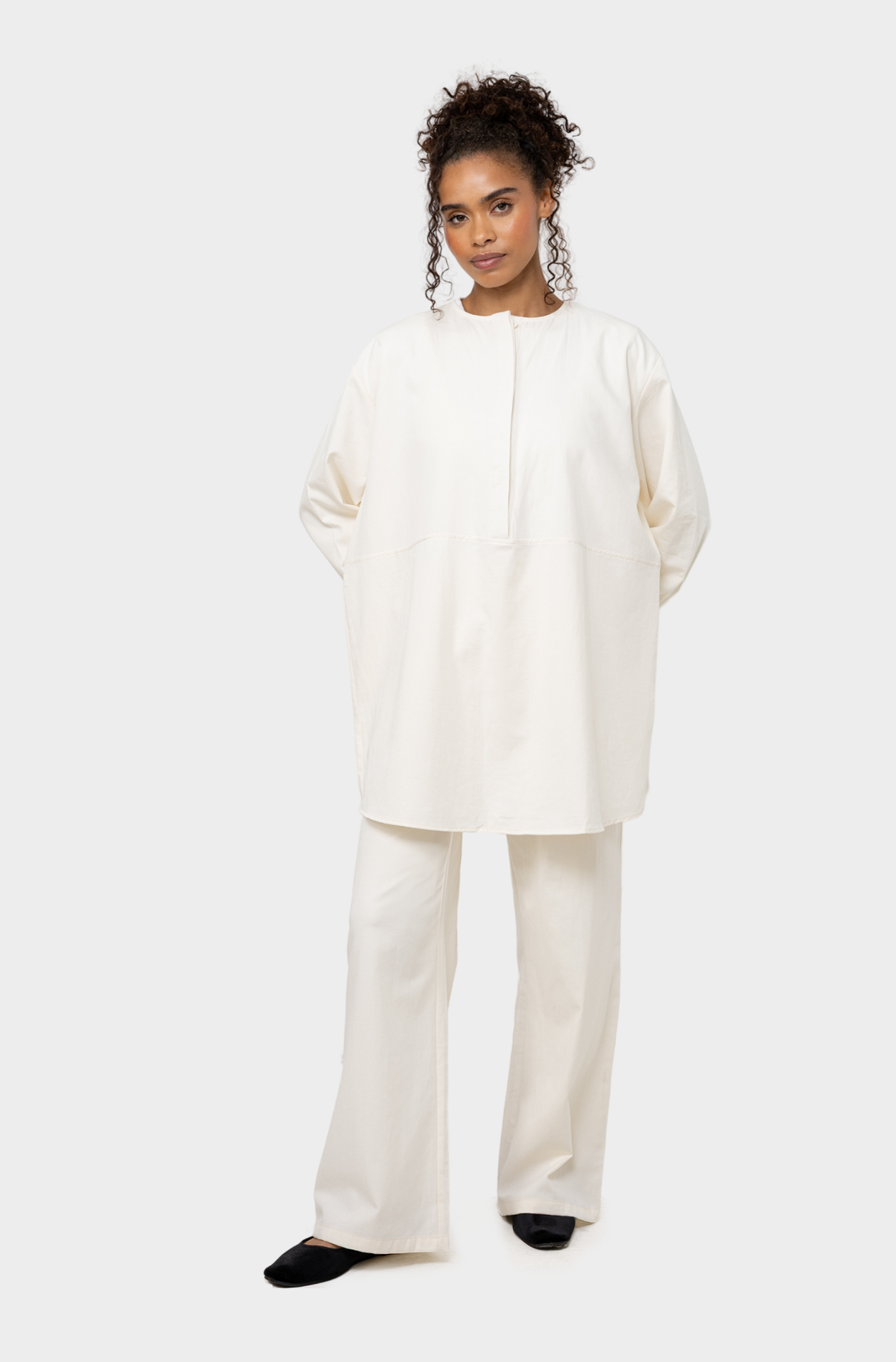 Ecru cotton set