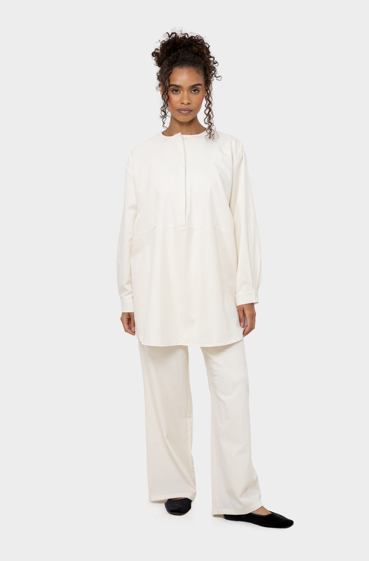 Ecru cotton set