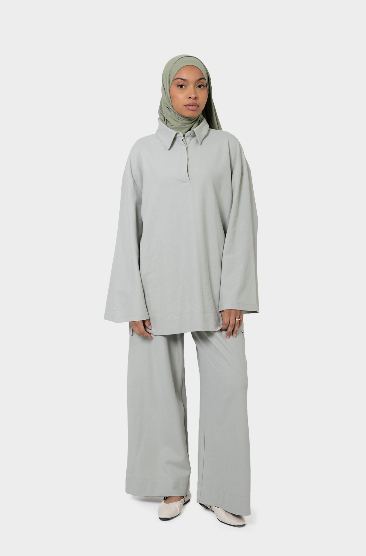Ensemble polo sauge