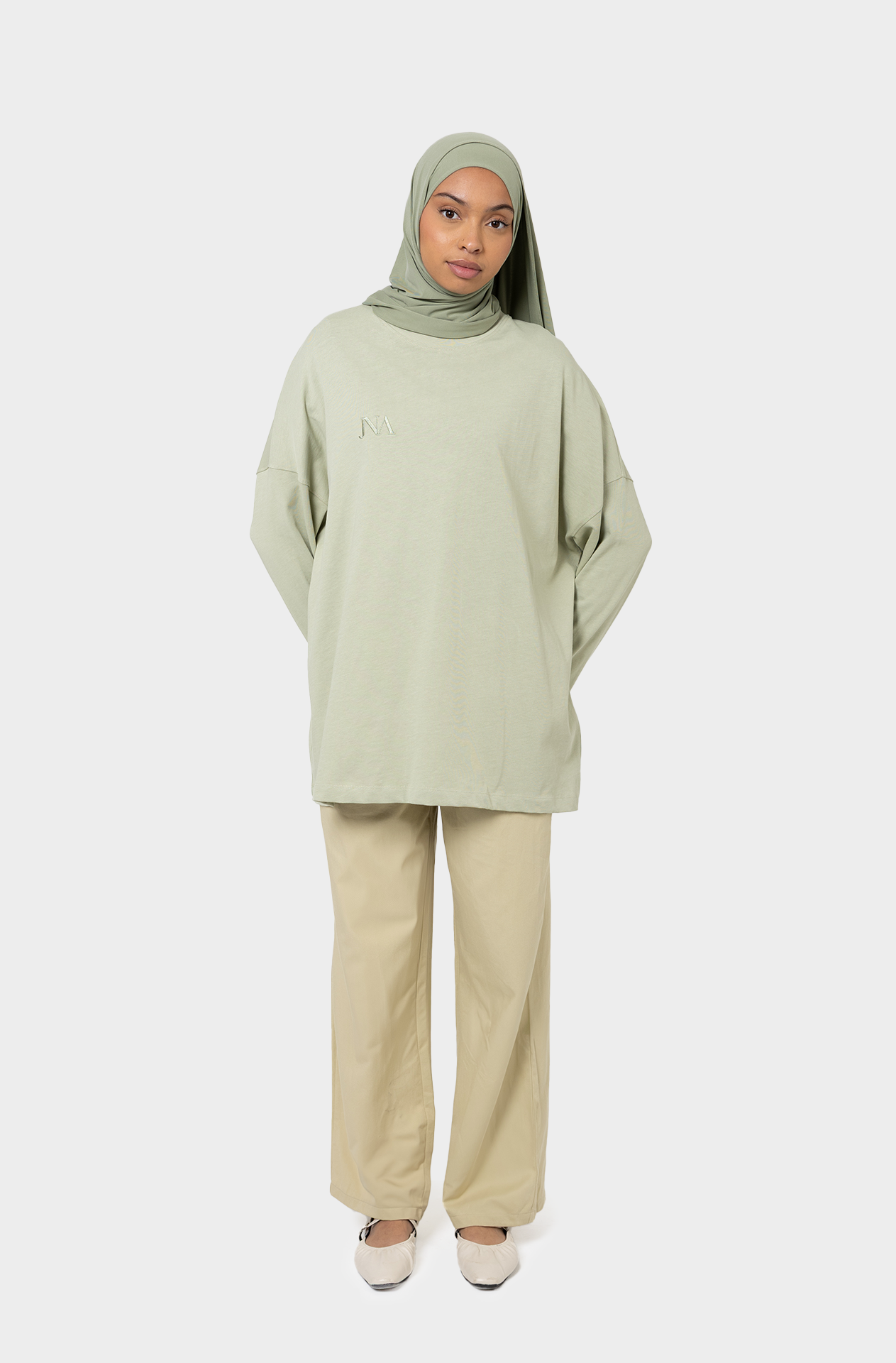 Essential t-shirt sauge