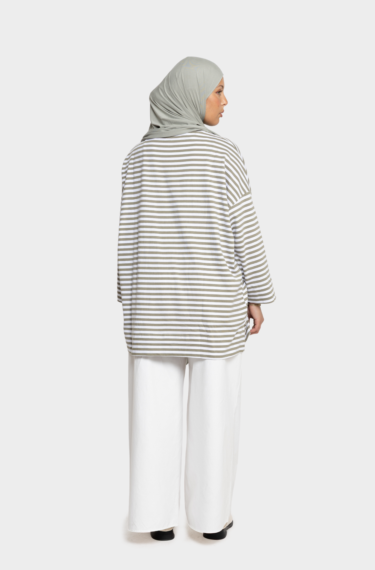 Olive/ecru striped sailor t-shirt