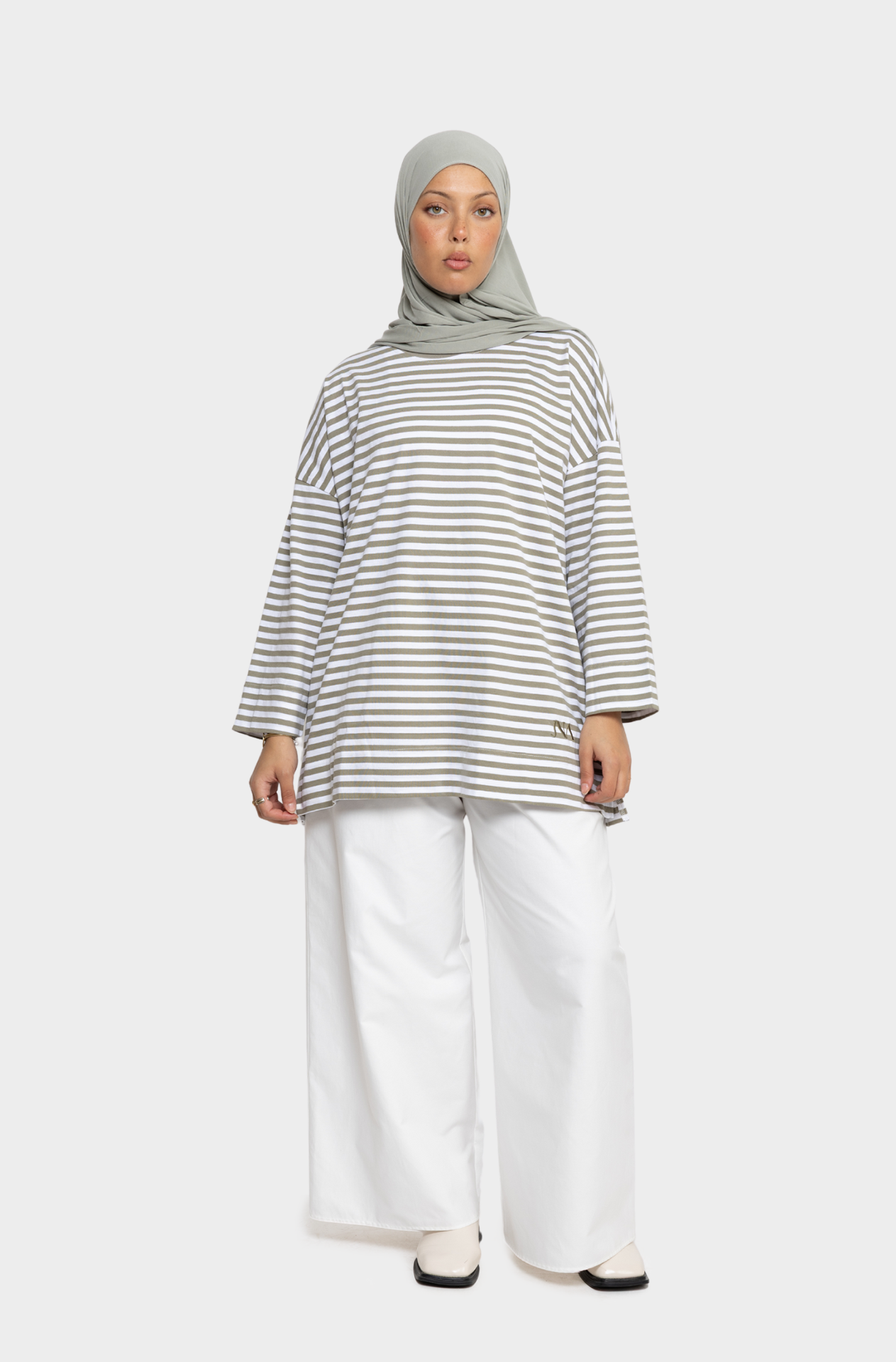 Olive/ecru striped sailor t-shirt