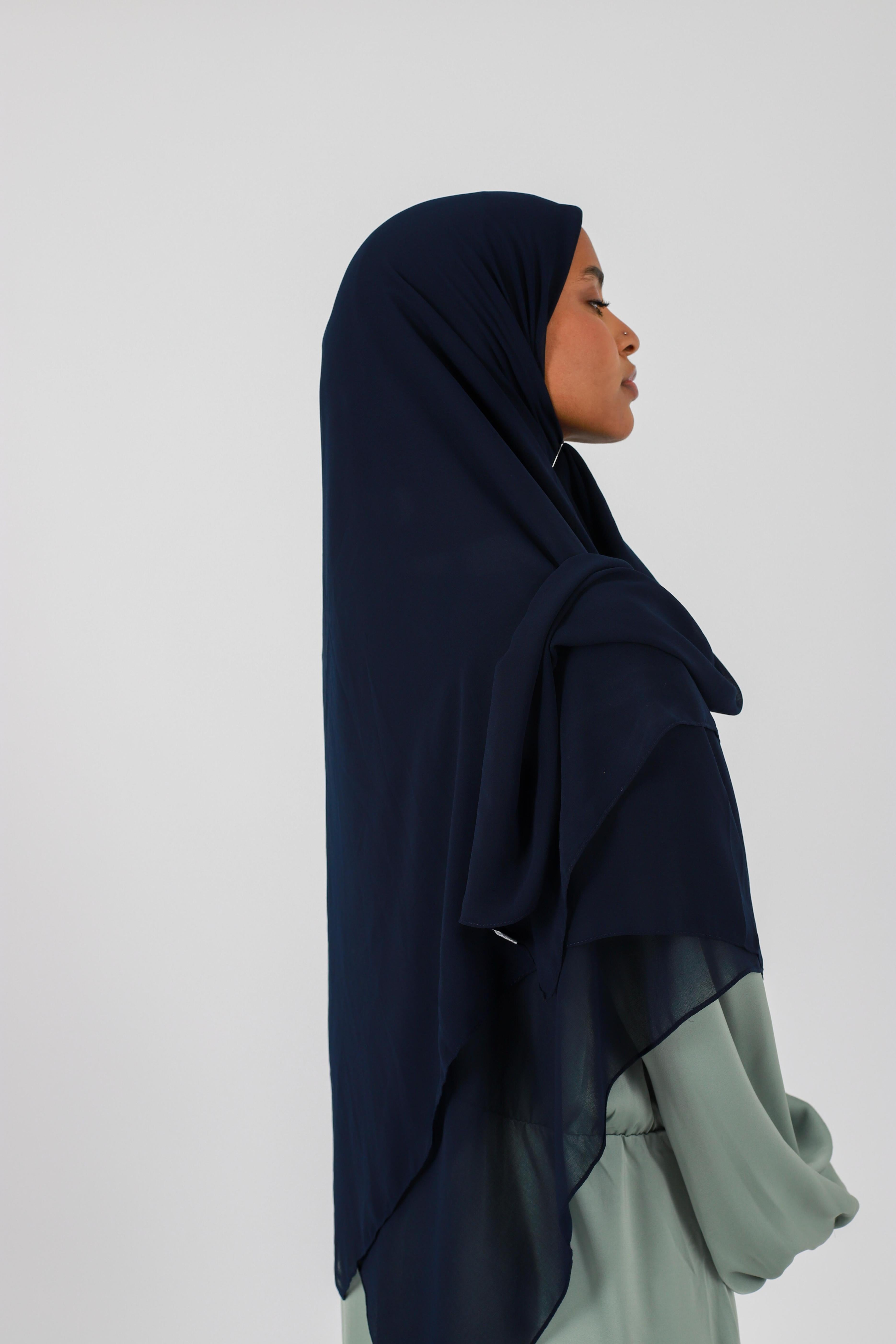 Square muslin hijab