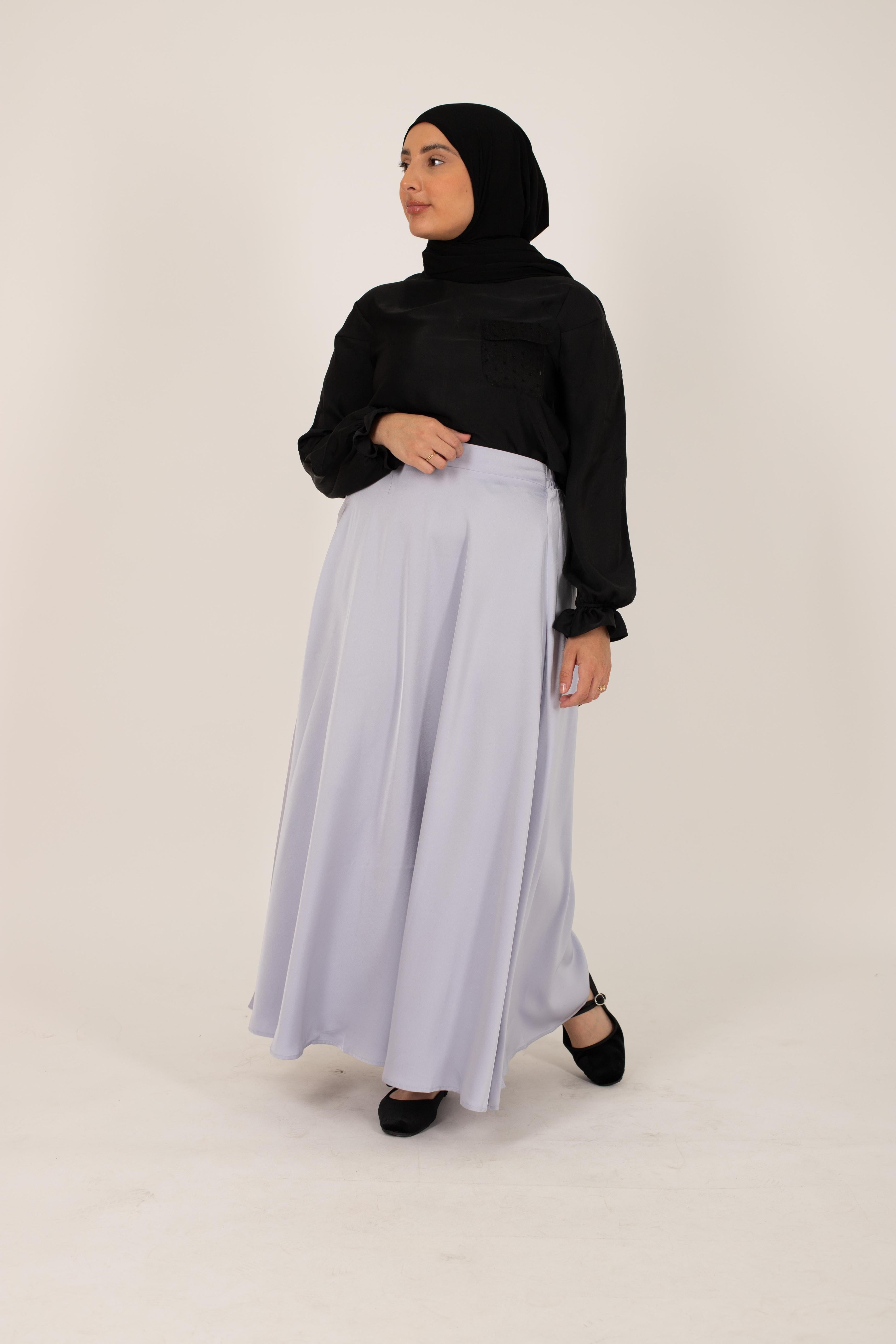 Long skirt flared satin light gris