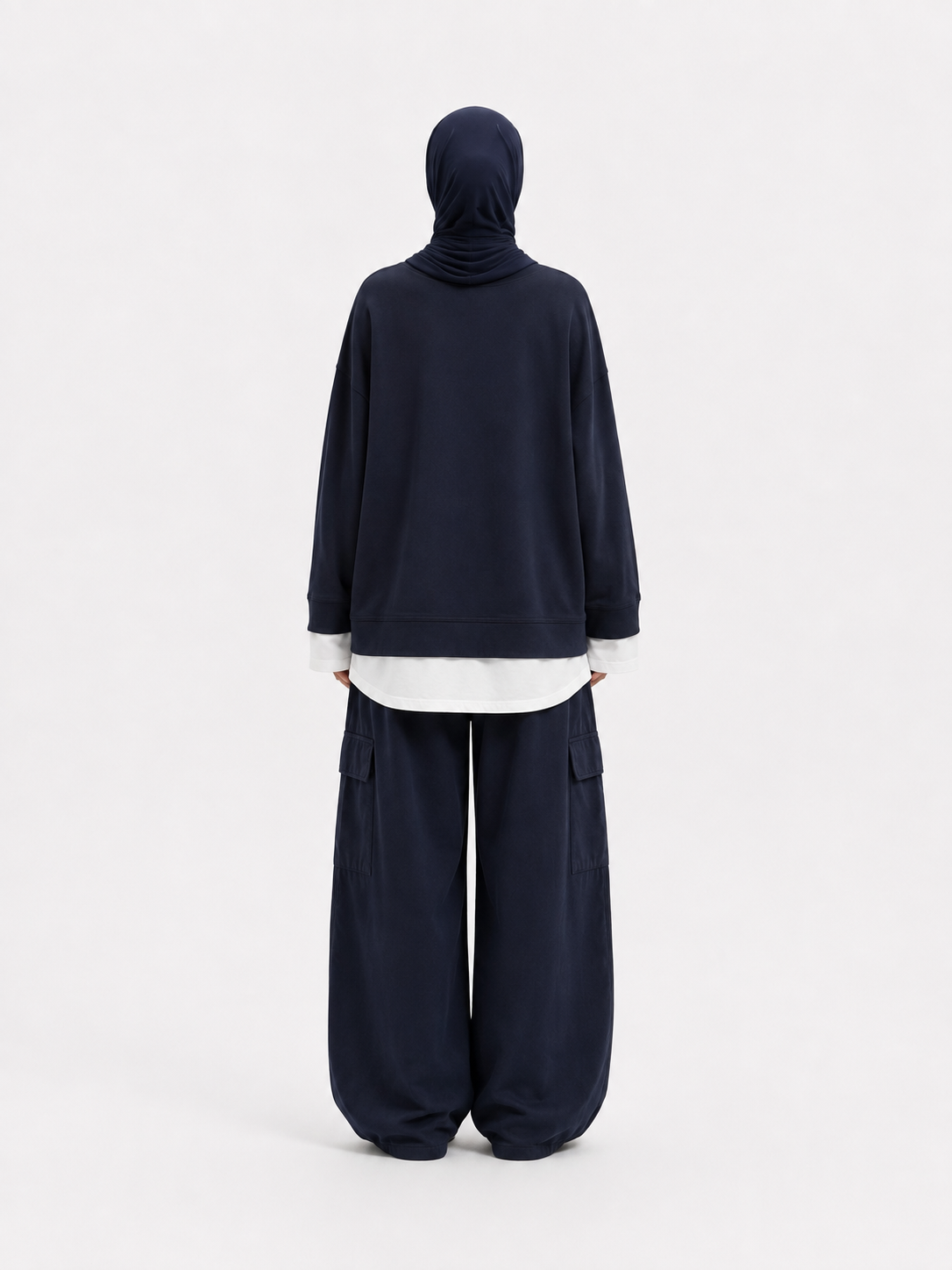 Two-material sweater navy
