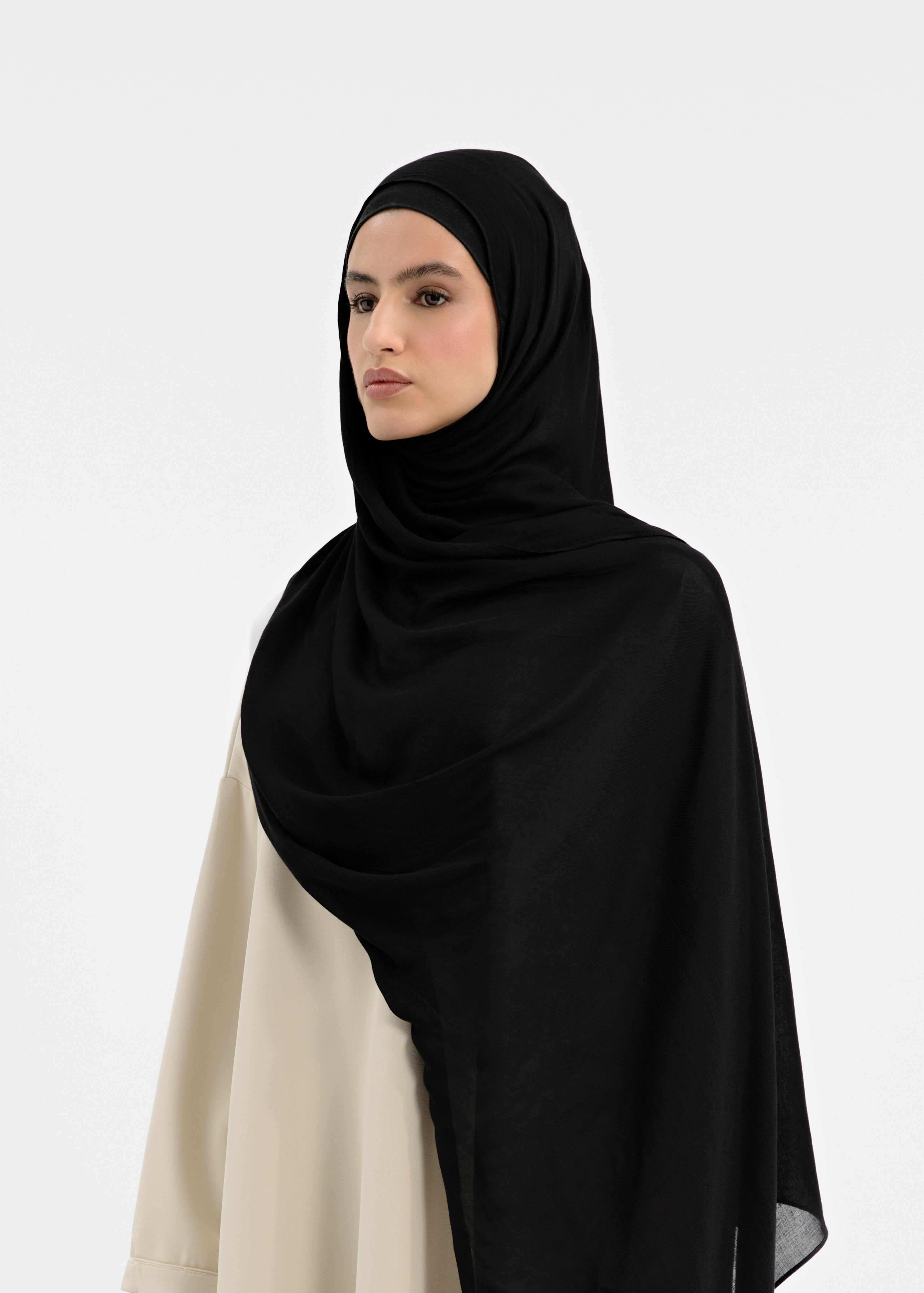 Hijab modal noir