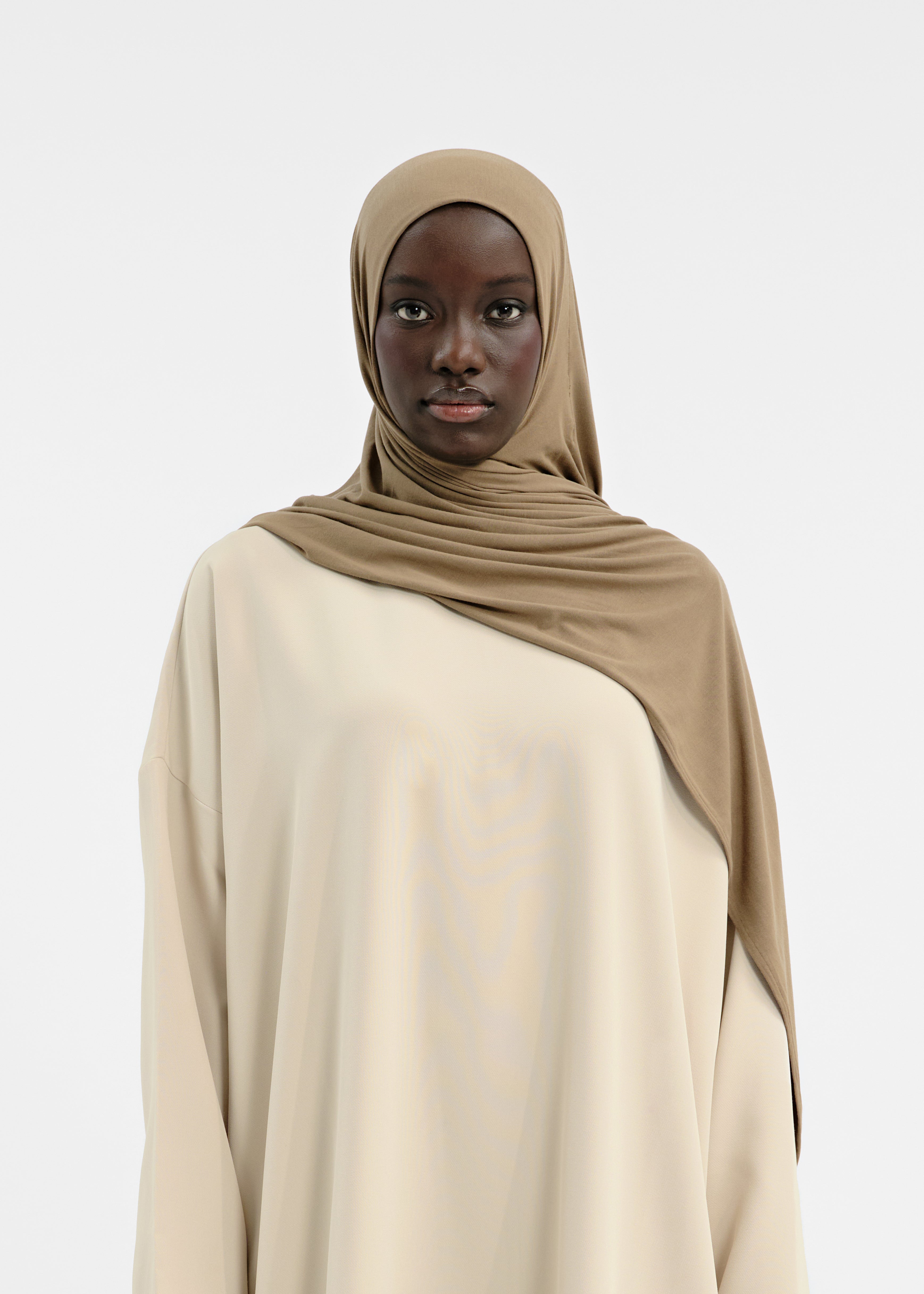 Taupe easy-fit hijab