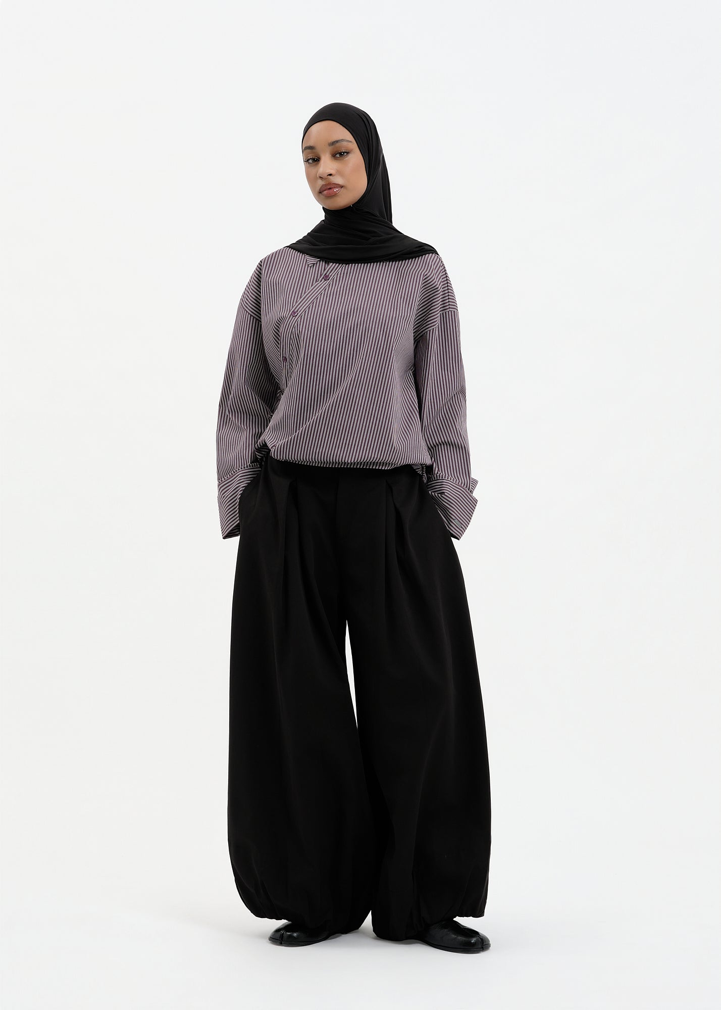 black baloon pants