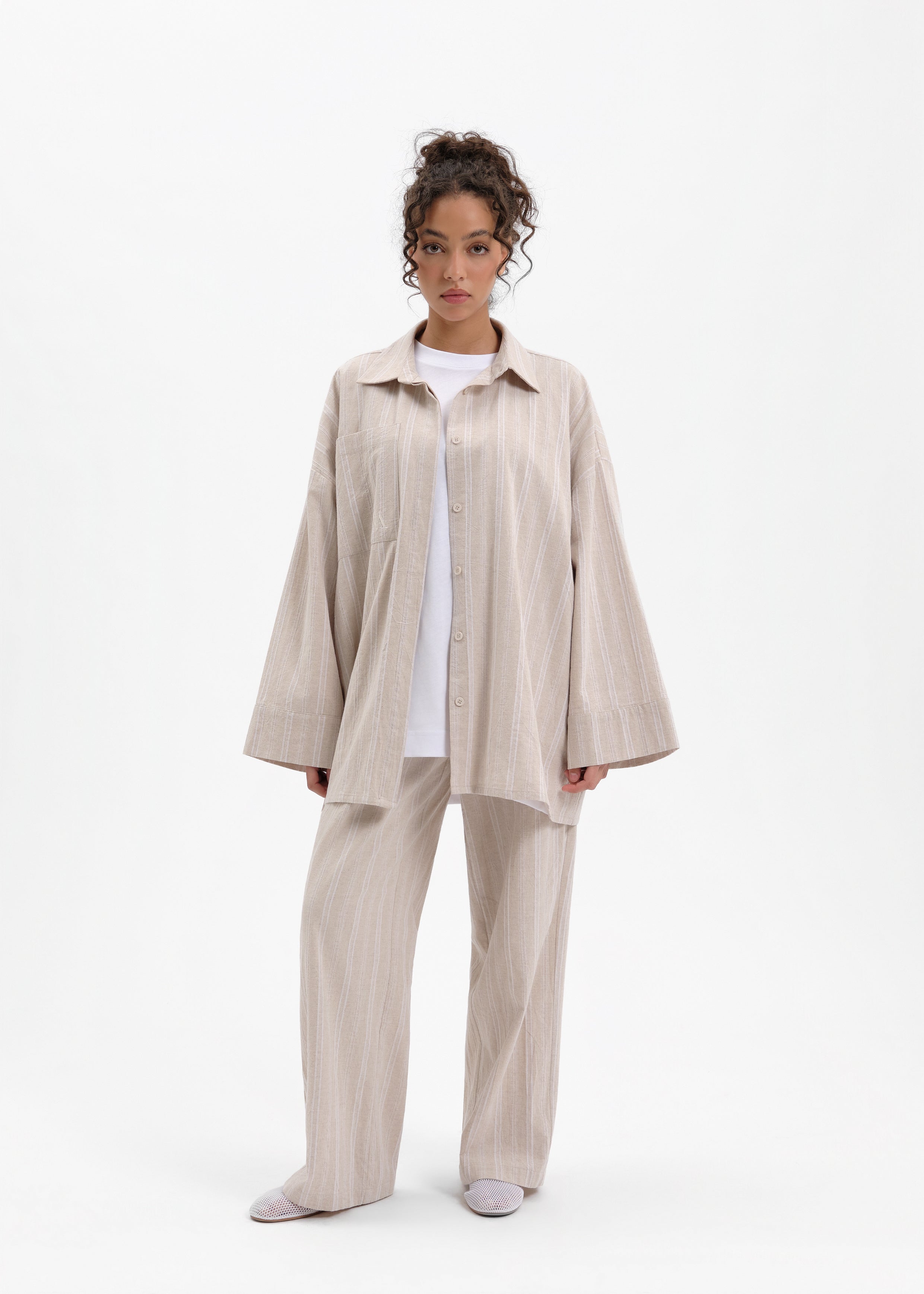 Line set beige 