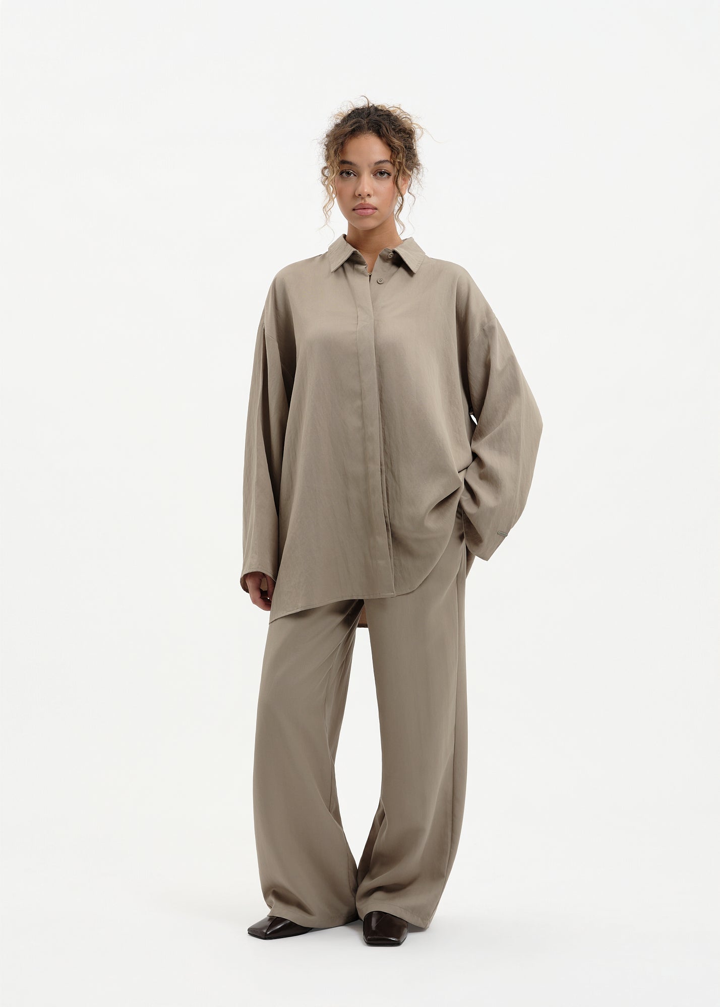 Pantalon casual olive