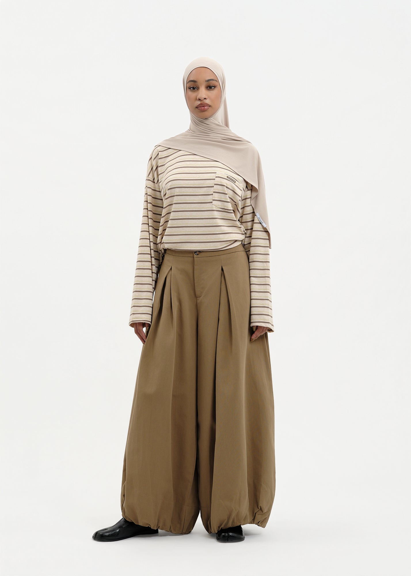 Anis baloon pants