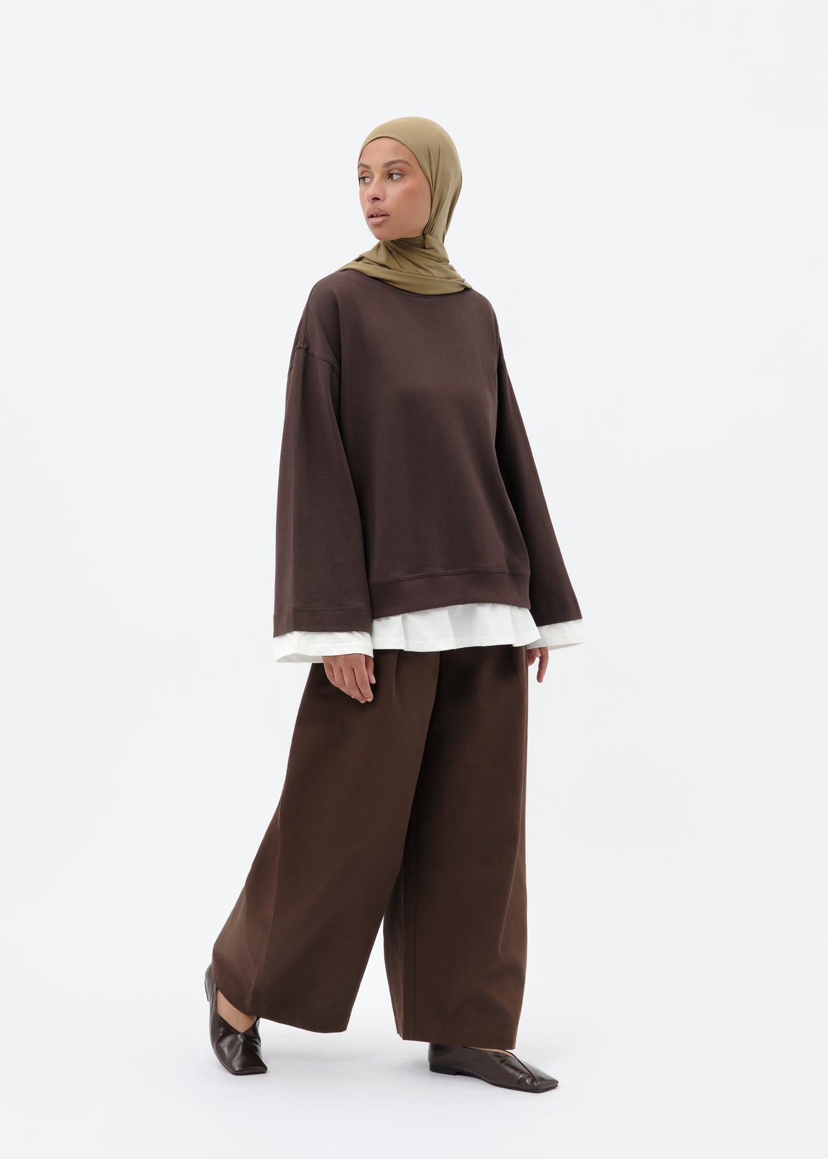 Two-material sweater coffee