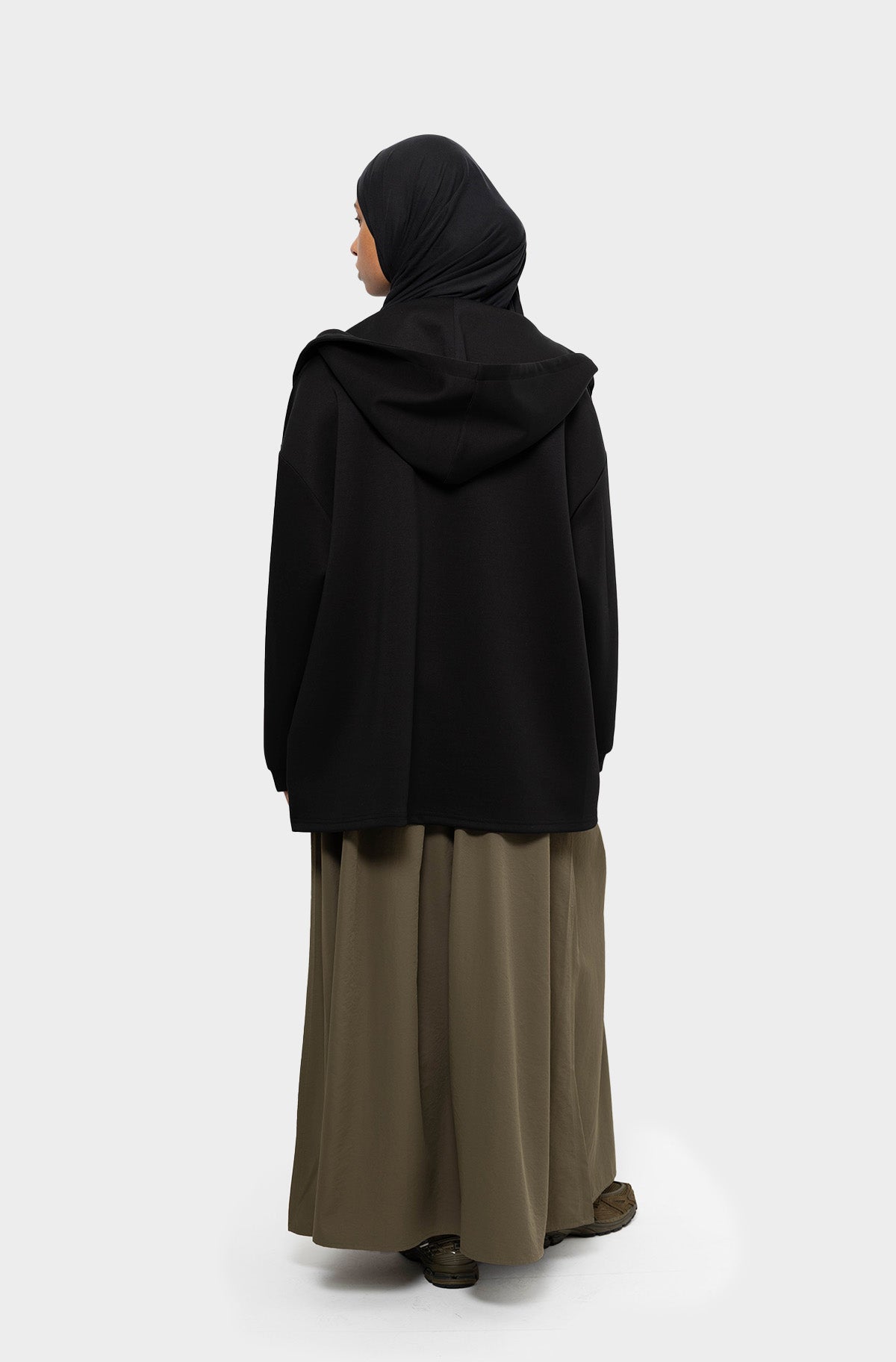 Sweat à capuche tencel noir
