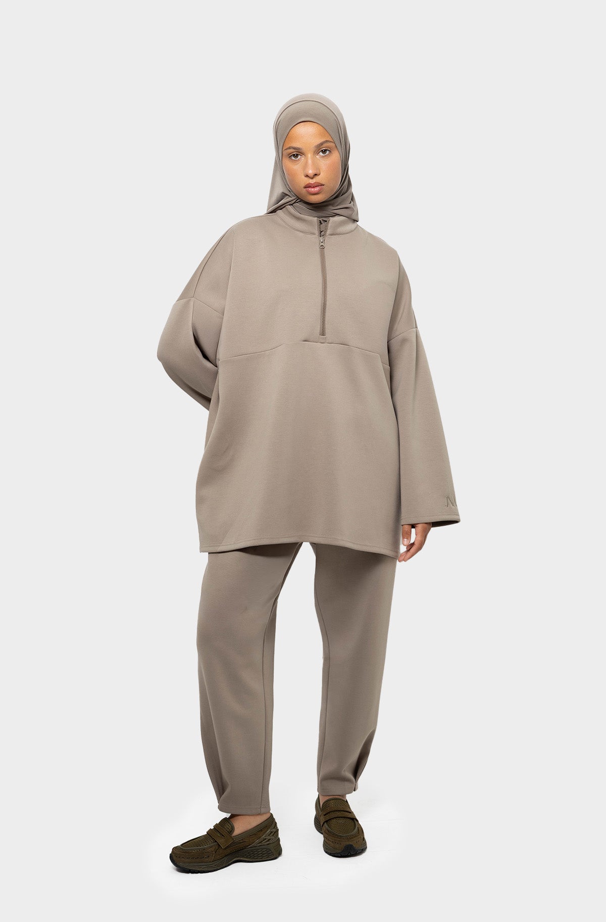 Taupe alto set