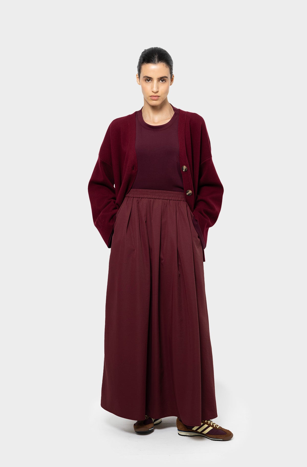 Burgundy short merino wool cardigan
