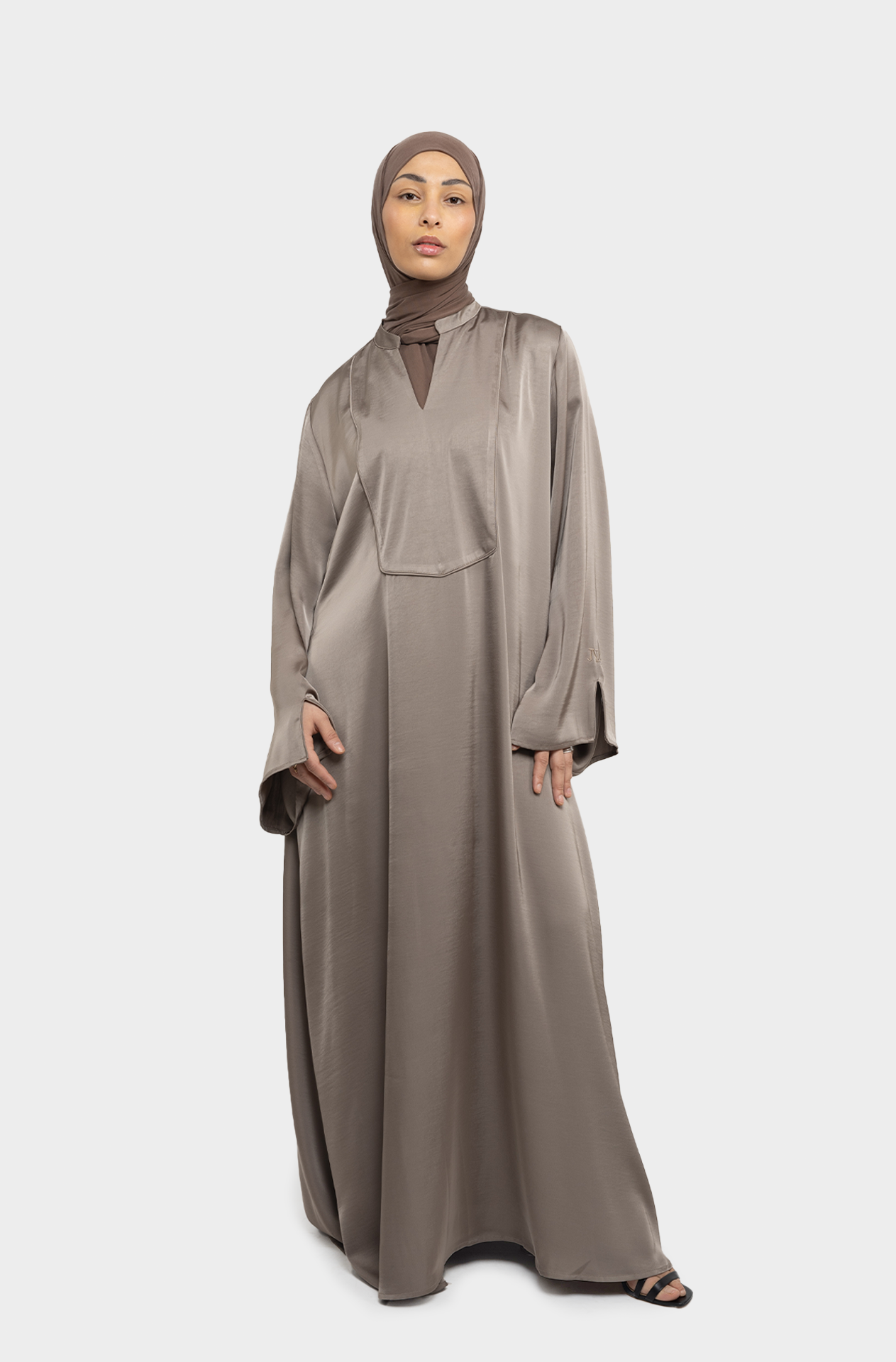 Medina dress taupe Tunisian collar