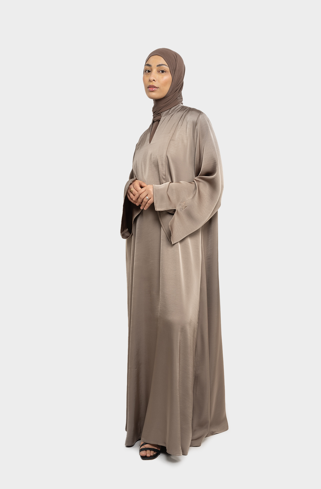 Medina dress taupe Tunisian collar