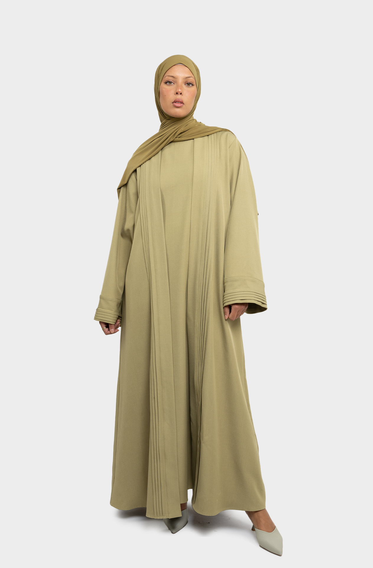 Loujain II olive abaya set 